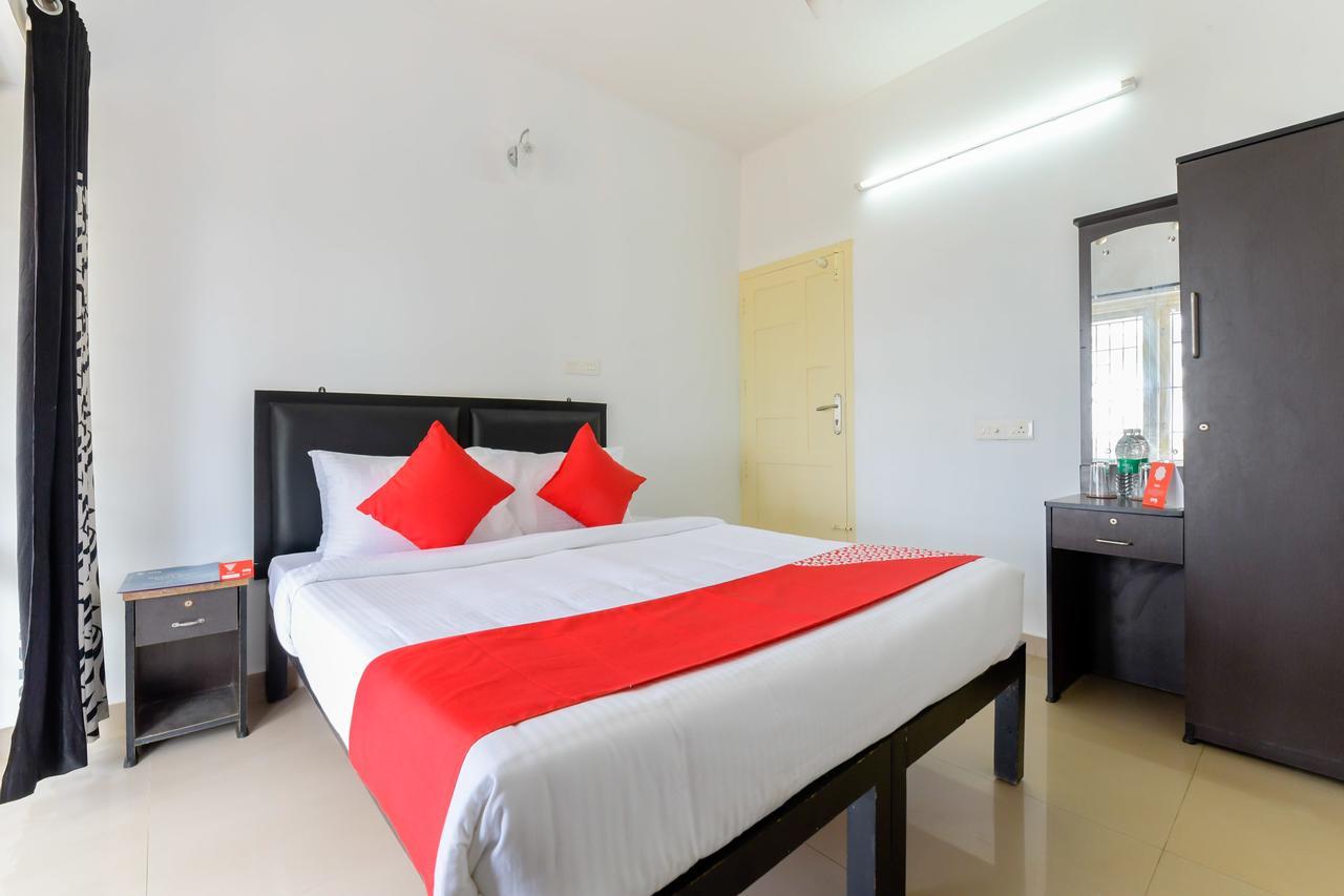 Oyo 11891 Amare Beach Resorts Alappuzha Exterior photo
